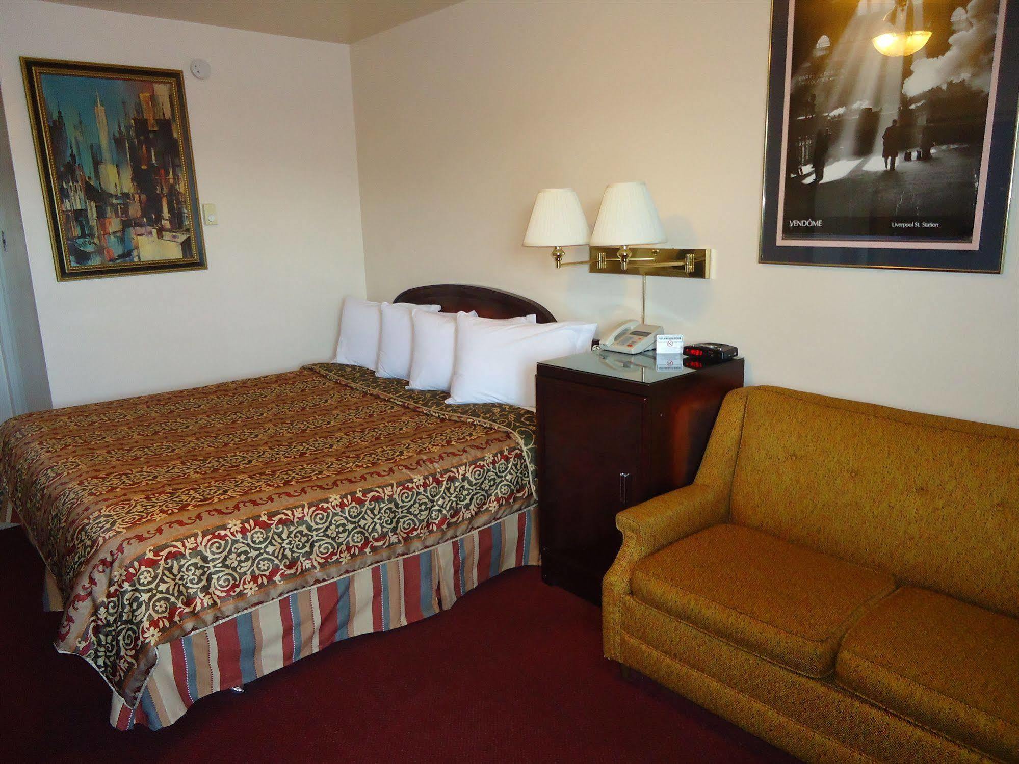 Imperial Fireside Inn Sudbury Eksteriør billede