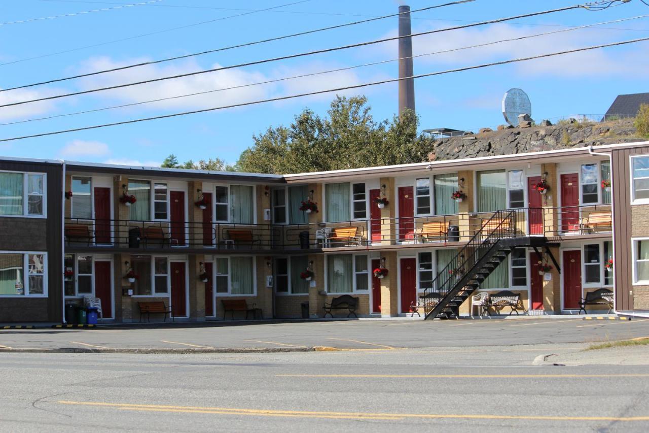 Imperial Fireside Inn Sudbury Eksteriør billede